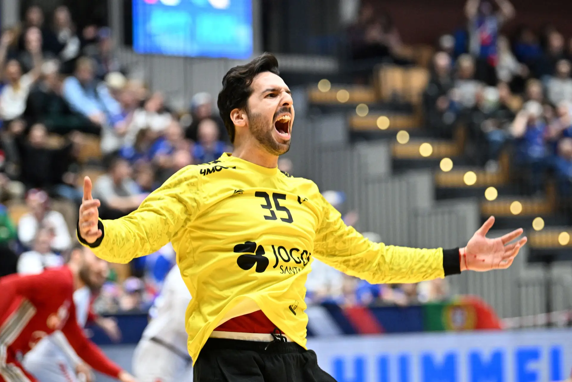 Uma Espinha pode ser muito boa e também cravada na história do andebol português