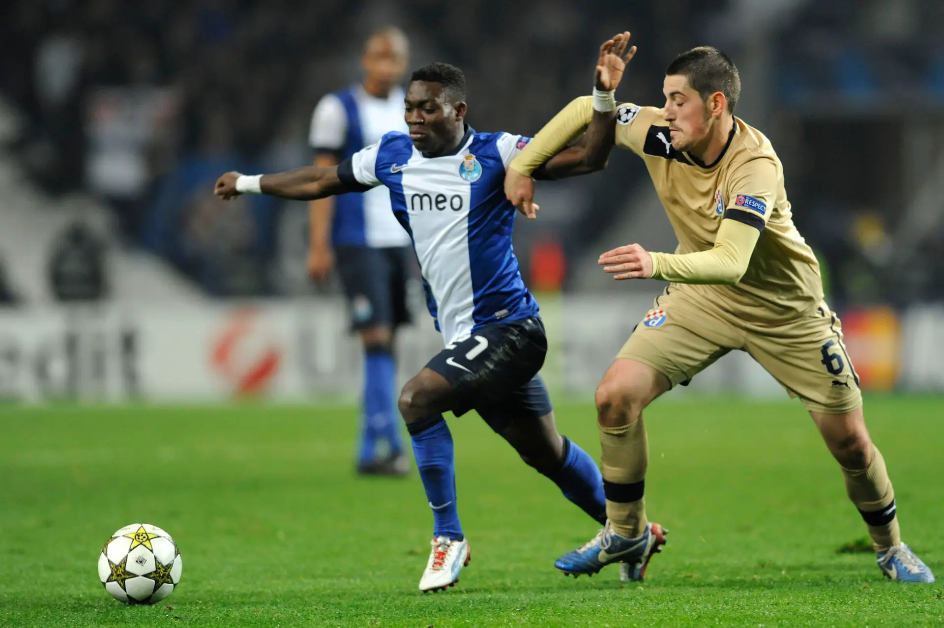 Ex-FC Porto Christian Atsu resgatado com vida dos escombros após terramoto na Turquia