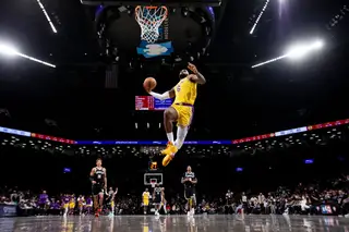 Faltam 36 pontos para os 38 anos de LeBron James baterem o recorde de pontos na história da NBA