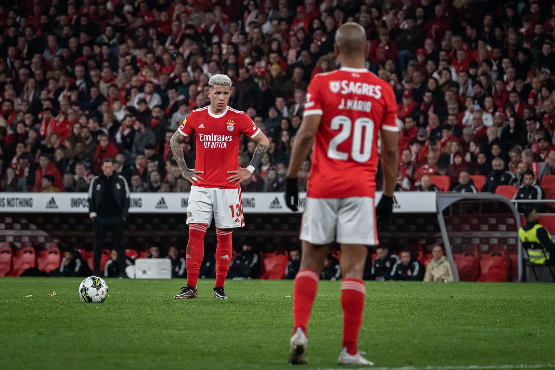 Benfica é o clube com a balança mais favorável entre compra e venda de jogadores nas últimas cinco épocas