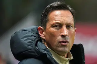 Para Roger Schmidt, é “claro” que o Benfica tem um calendário mais difícil que o FC Porto, mas lembra: “Temos tudo nas nossas mãos”