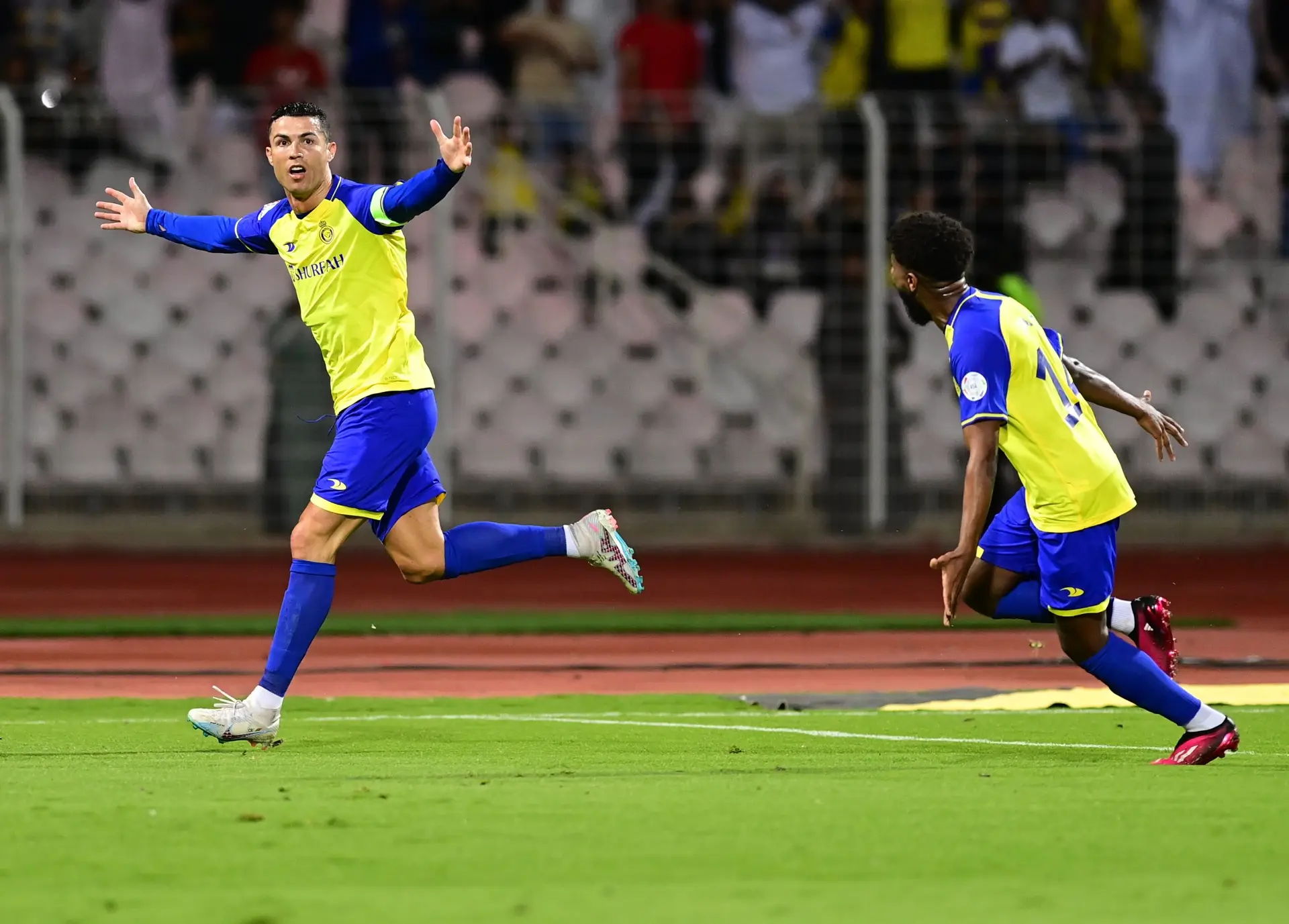 Ronaldo reviveu a sua teoria: os golos são como o ketchup e o português marcou quatro num jogo pelo Al Nassr