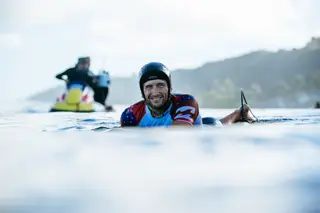 O adeus do bronze olímpico: surfista Owen Wright não quer arriscar mais lesões cerebrais e retira-se da competição