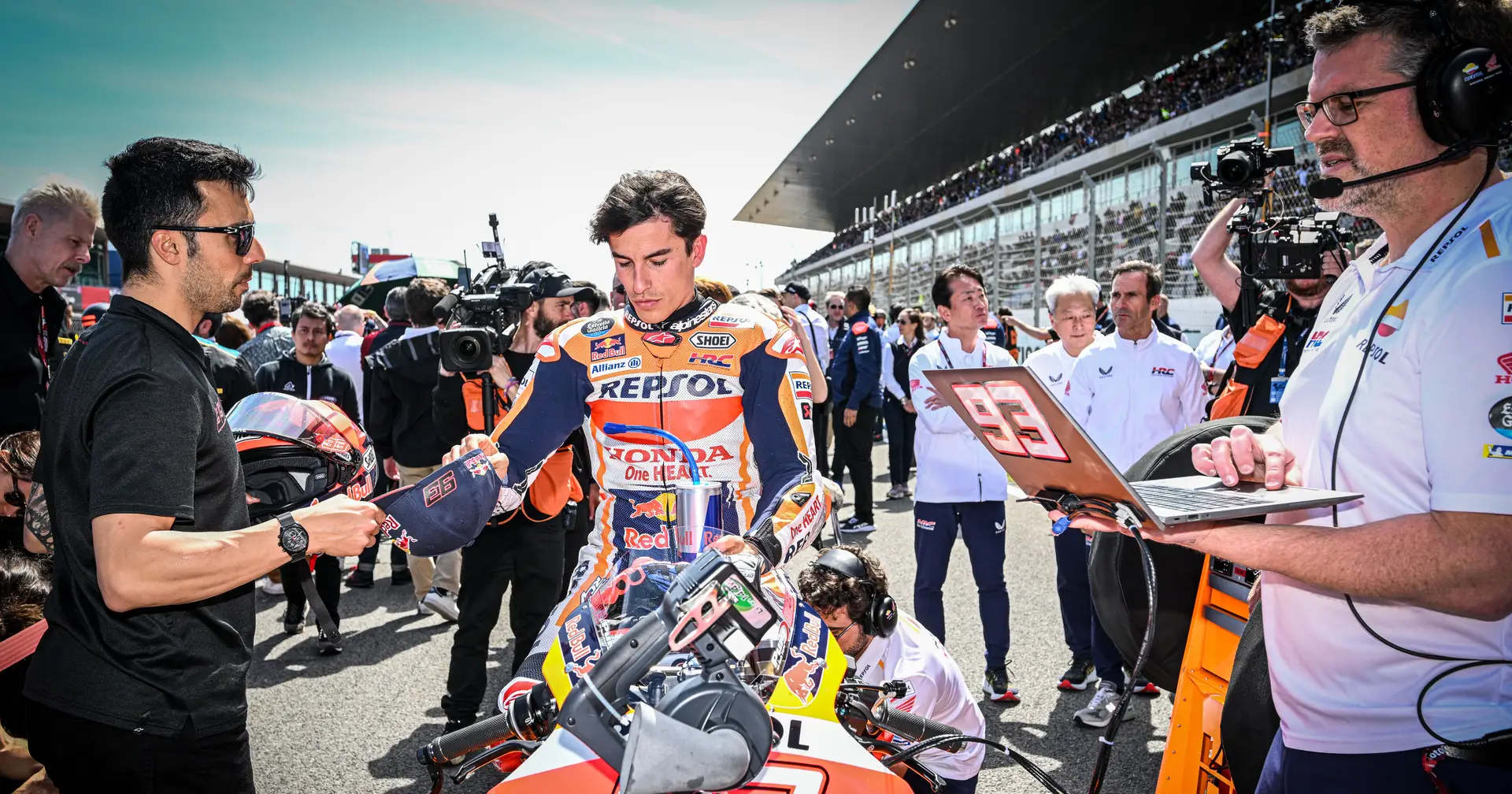 Miguel Oliveira fratura omoplata em queda no MotoGP do Qatar - SIC