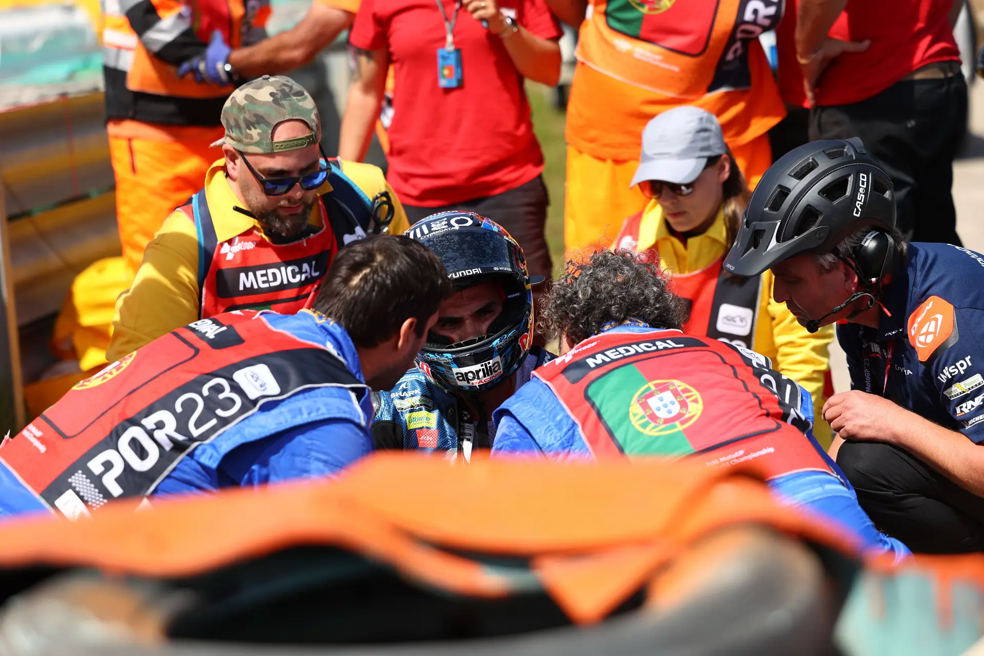 Miguel Oliveira critica Marc Márquez após o acidente: “Espero que o sancionem. Quando se tem problemas nos travões, trava-se mais cedo”