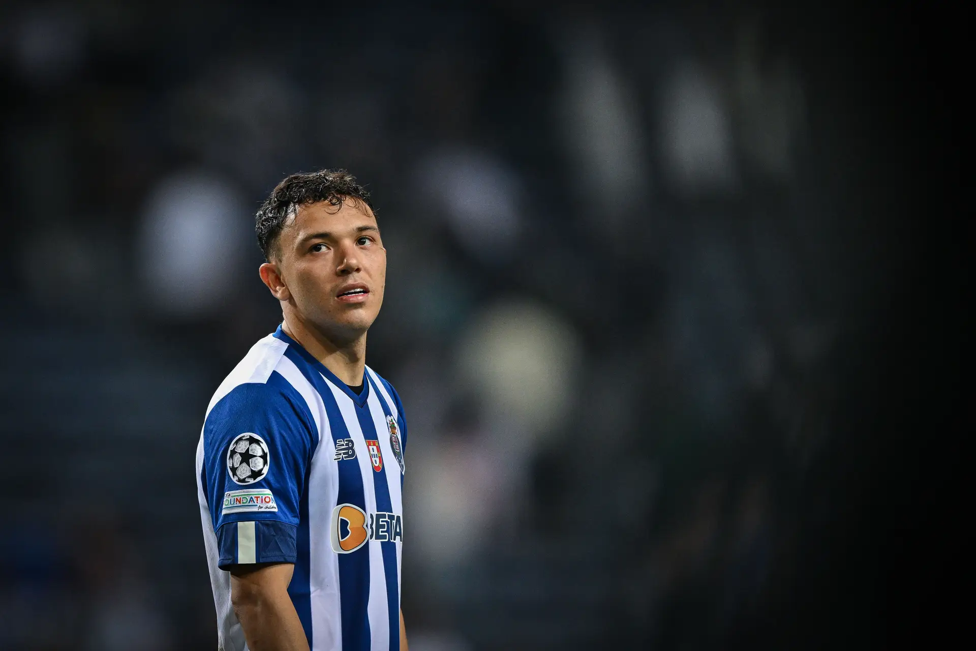 FC Porto: João Mário, Pepe e Diogo Costa em destaque no jogo da Champions  frente ao Antuérpia