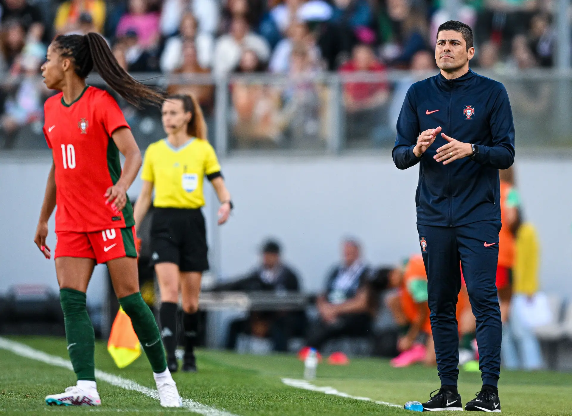 Francisco Neto: «Portugal quer mostrar o seu valor e avaliar o nível que  tem antes do Mundial feminino» - Desporto