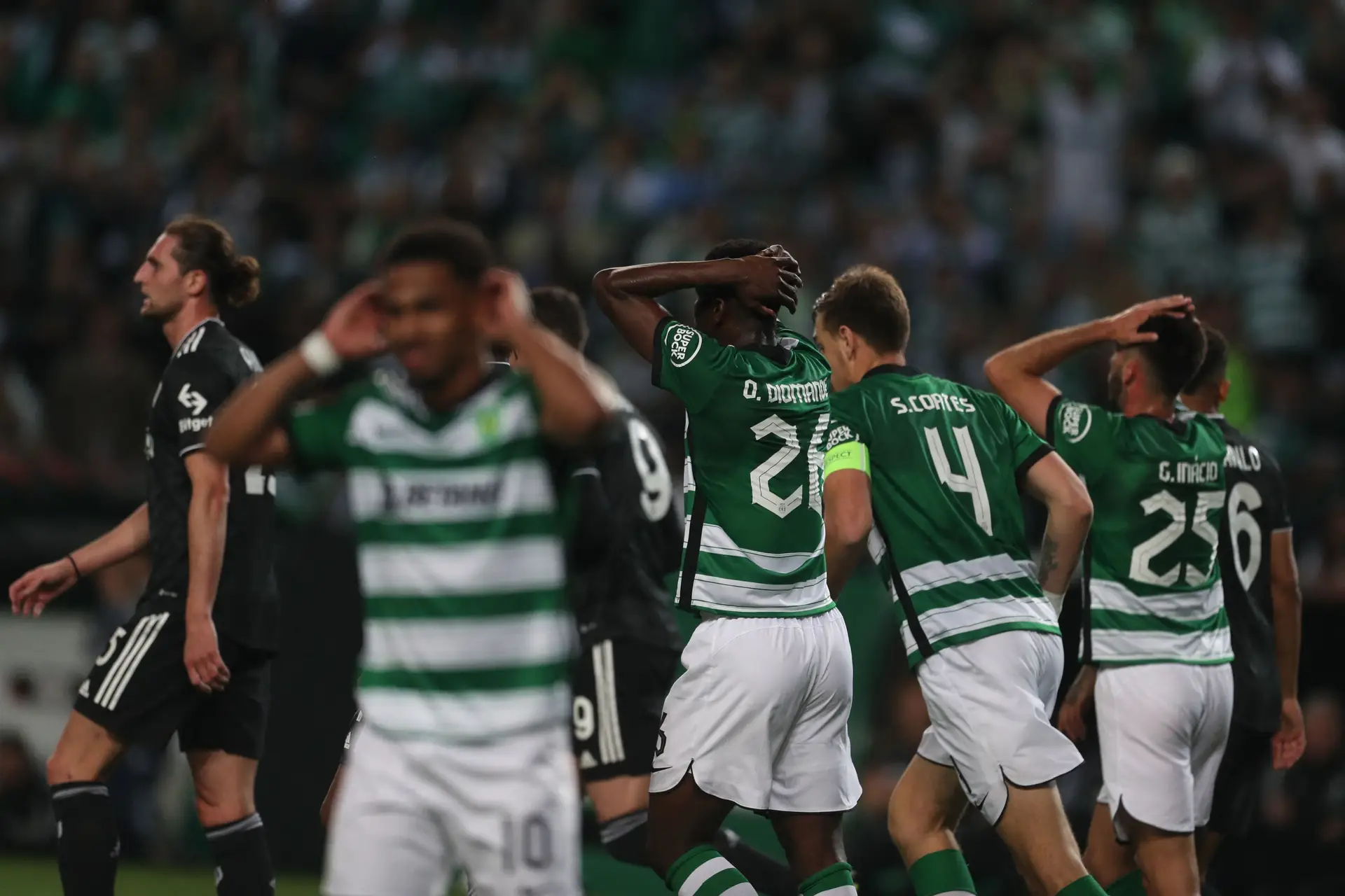 O Sporting jogou o mesmo jogo duas vezes. E sem estrelinha