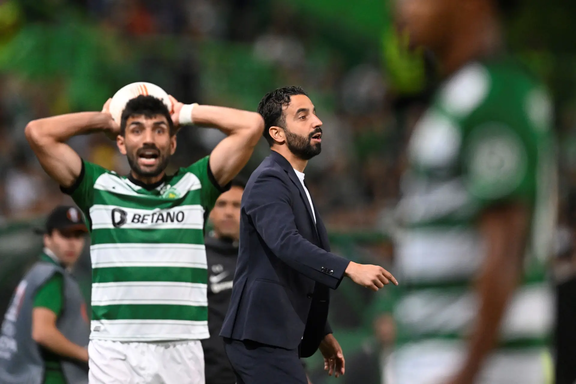 Ainda não é desta que Fresneda é titular (os onzes do Sporting - Moreirense)
