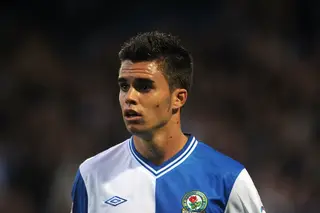 “No Blackburn, de uma semana para a outra, começaram a chegar muitos portugueses e o ambiente mudou. Chegámos a ser seis”