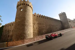 GP Azerbaijão. Charles Leclerc dá a primeira pole position do ano para a Ferrari