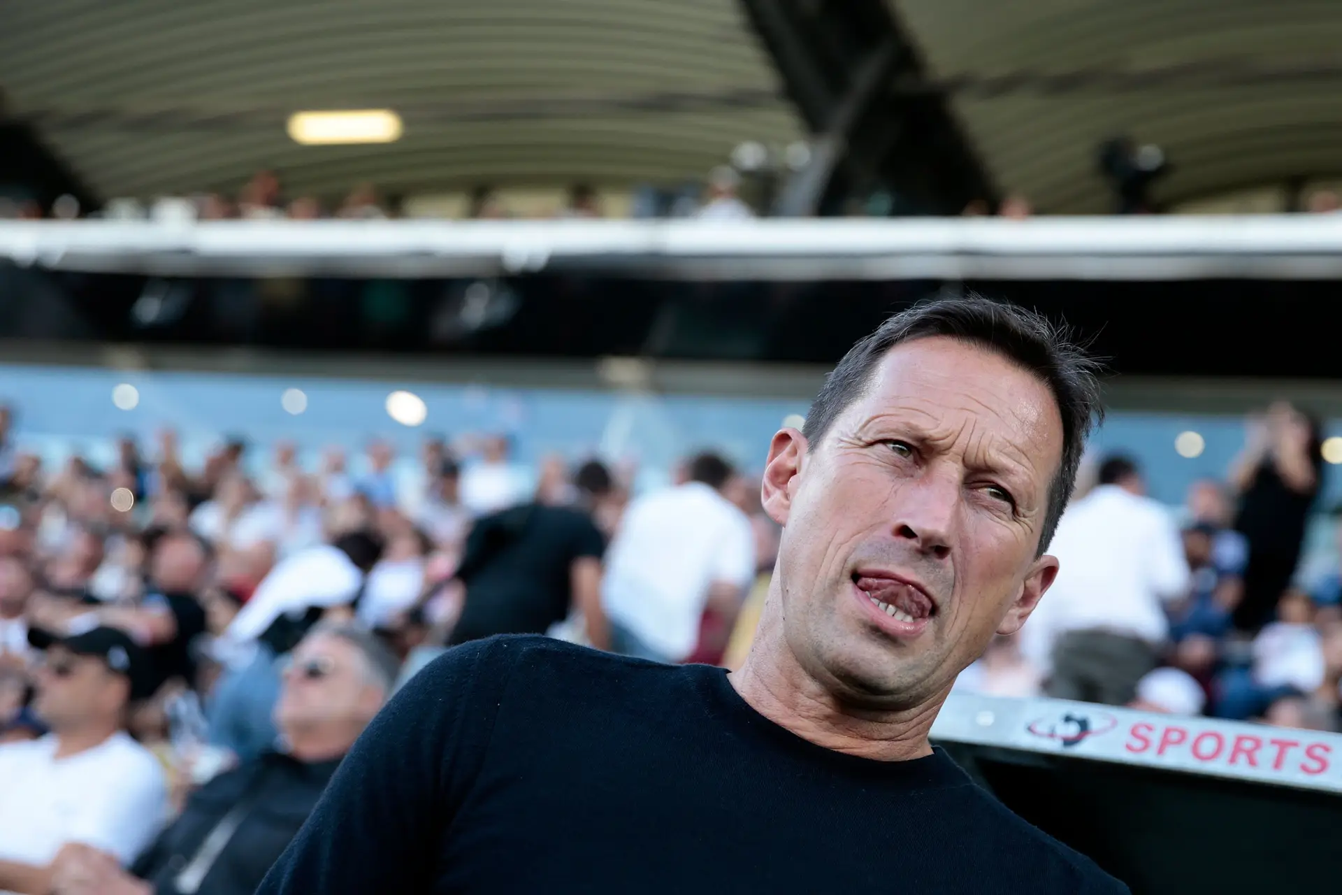 Para já, Roger Schmidt sente-se “0%” campeão, mas “a equipa mostra semana após semana que não quer ser parada”