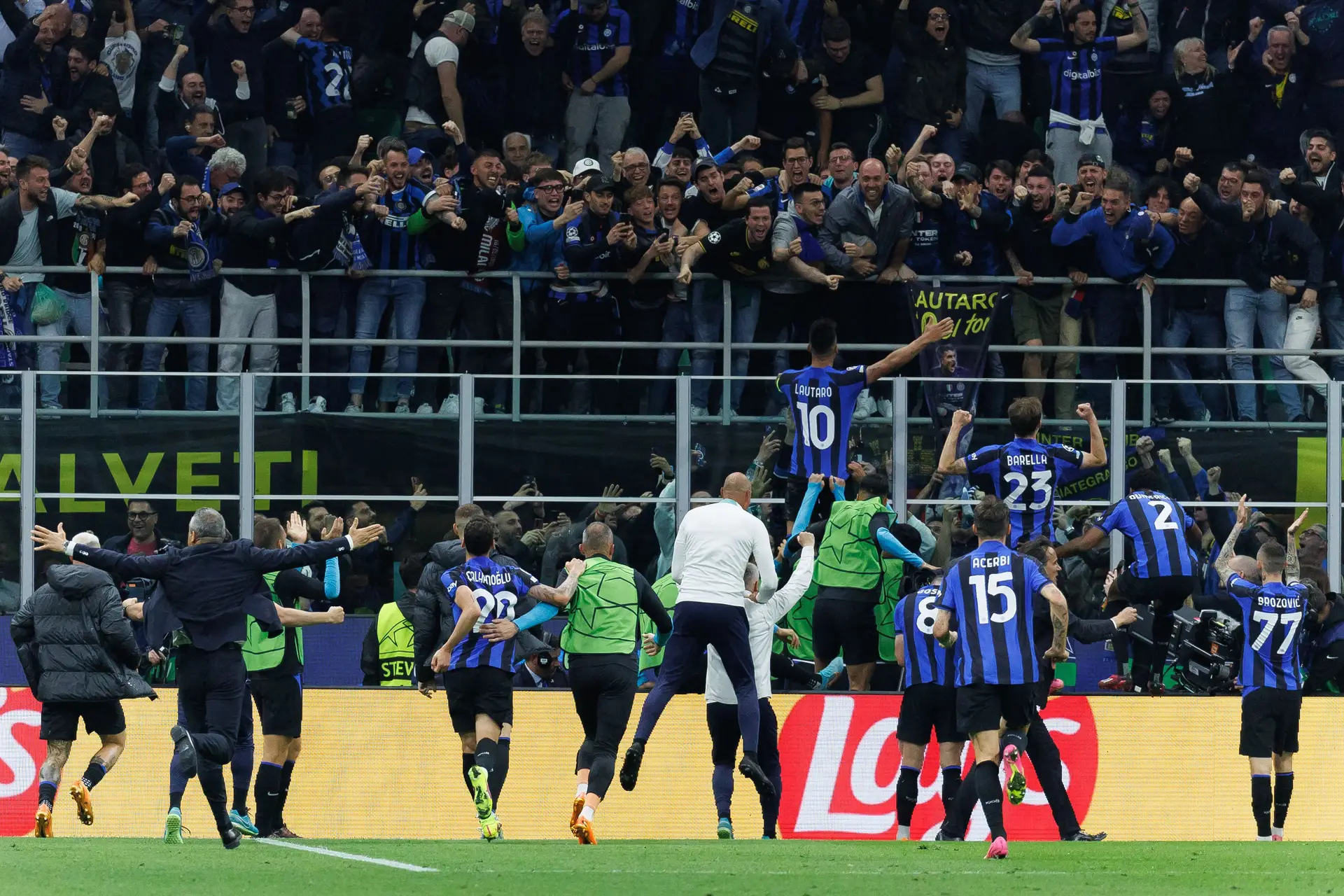 As feras e o Leão de Milão nada puderam fazer contra a maquinaria do Inter (de regresso a uma final da Champions 13 anos depois)