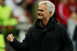 Roma empata com o Bayer Leverkusen: José Mourinho vai disputar a sexta final europeia de clubes da carreira