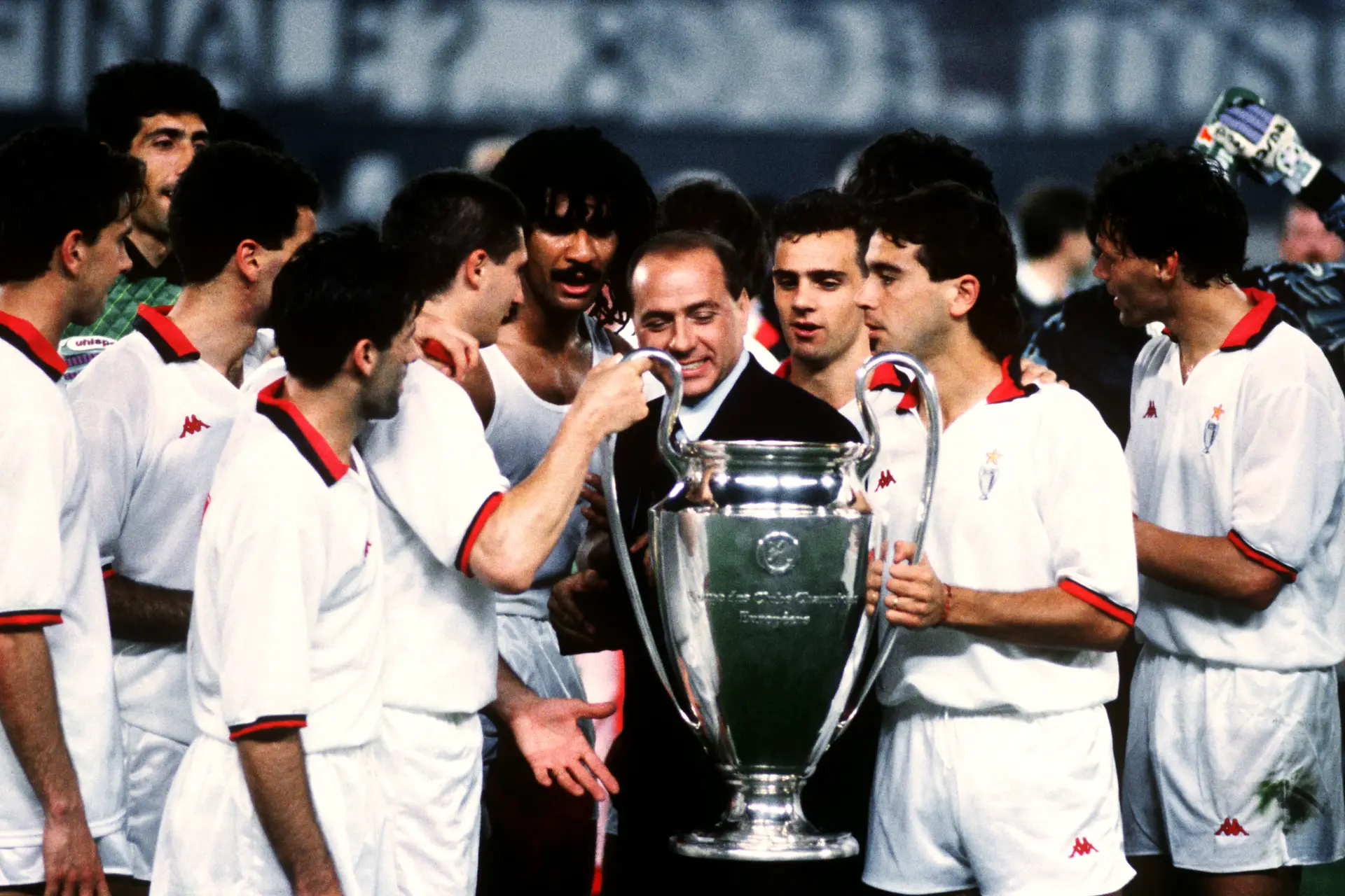 Silvio Berlusconi e aquele AC Milan que mudou o futebol
