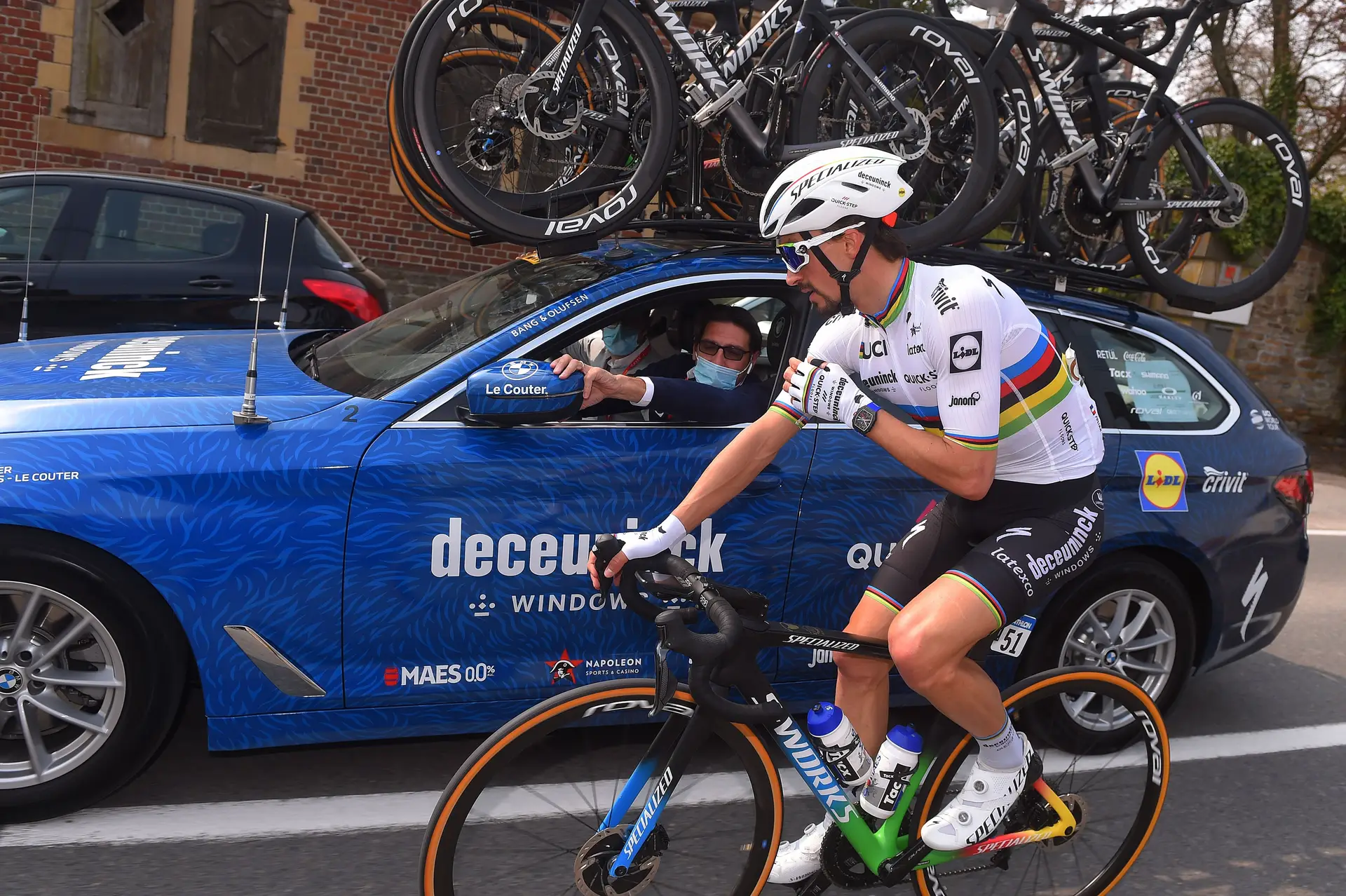 A Gazeta  Ciclismo - Francês Julian Alaphilippe é o campeão mundial de 2020