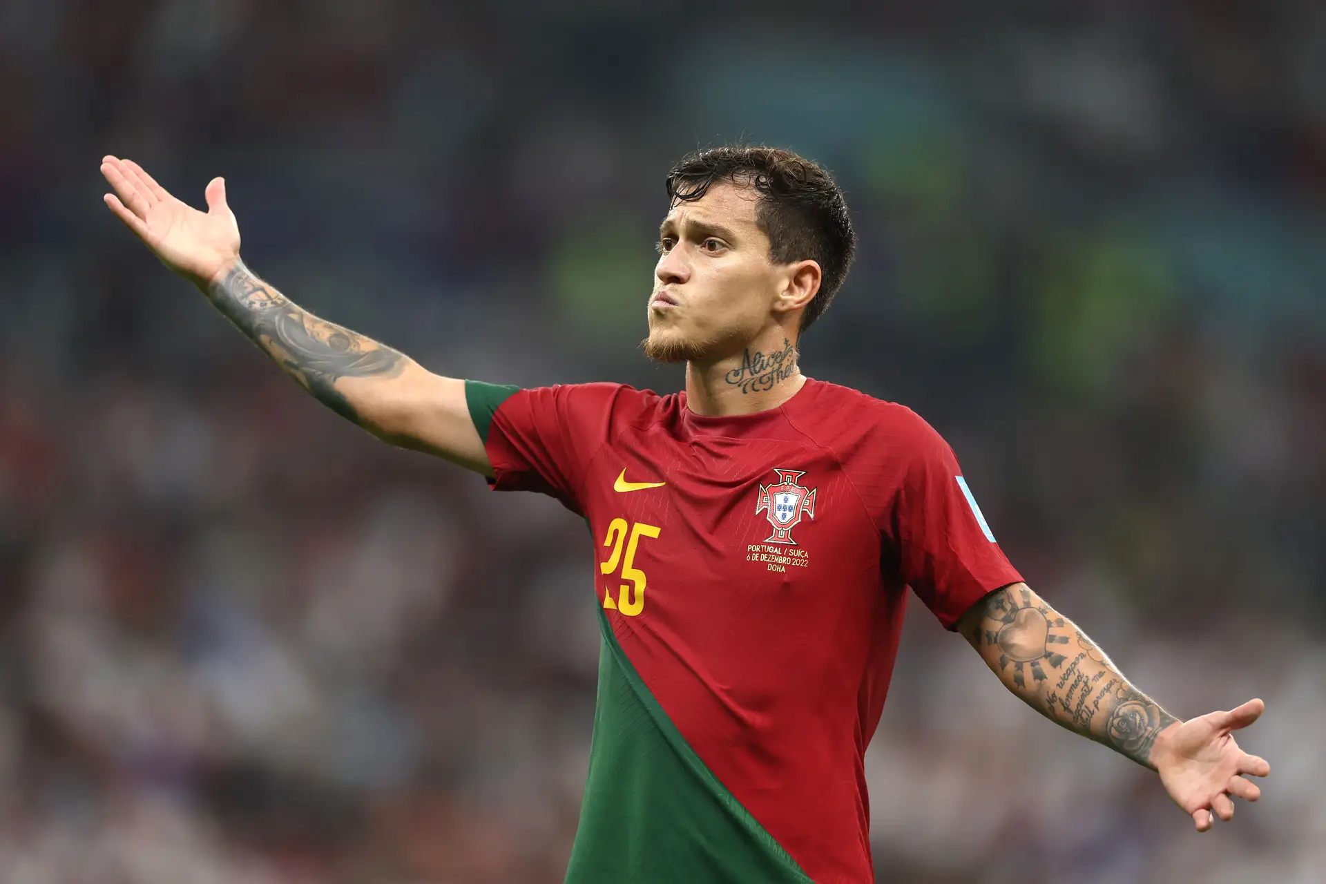 Quatro Joões, regressos e uma estreia: as equipas para o Portugal-Islândia