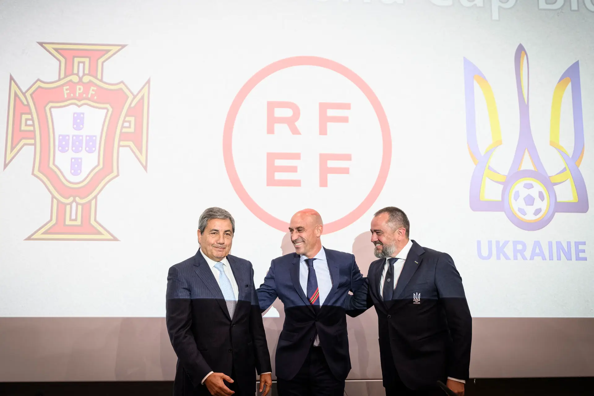Federação Russa de Futebol desiste de deixar UEFA