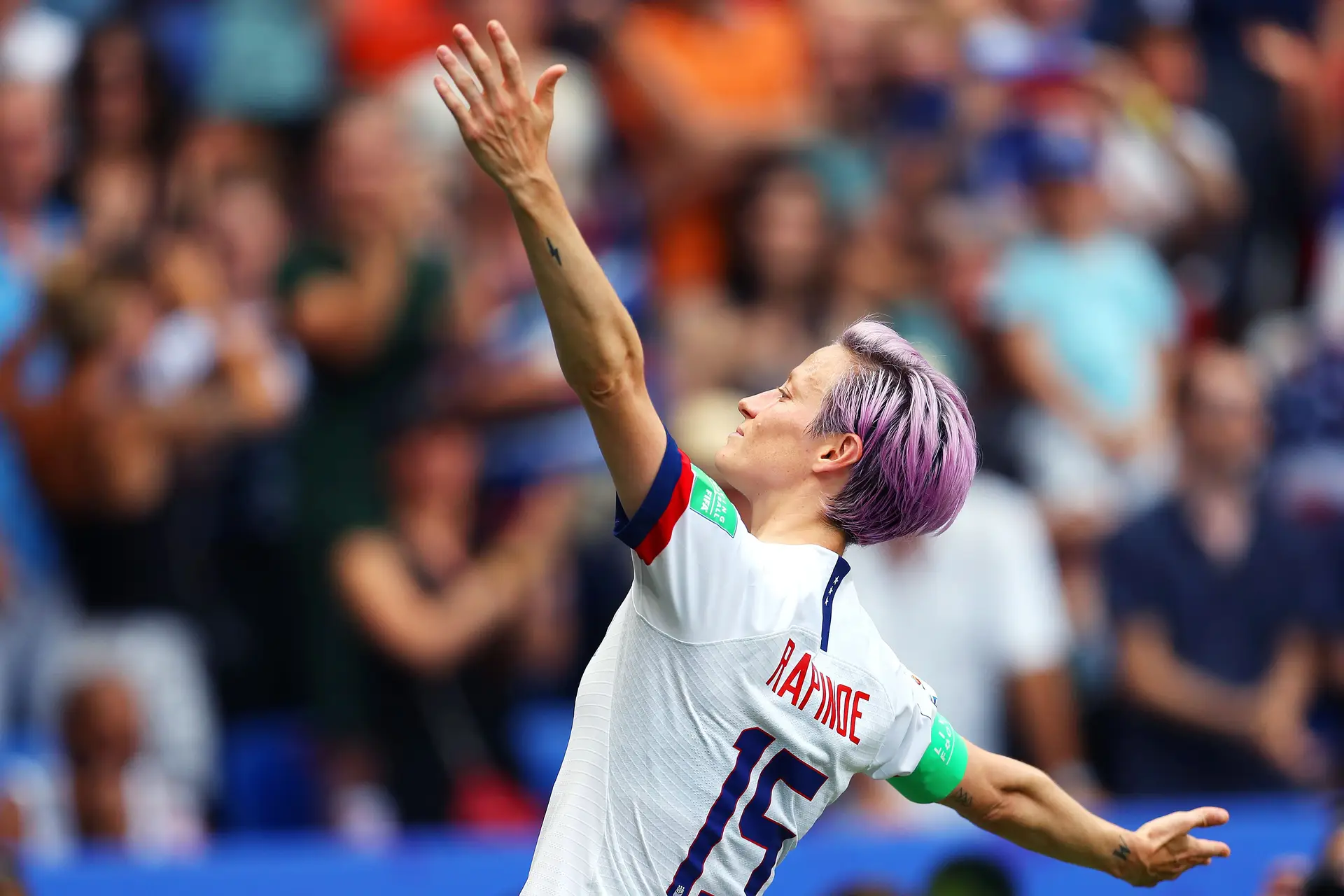 A última dança de Megan Rapinoe, craque dentro e fora do campo, que diz adeus ao futebol no final deste ano