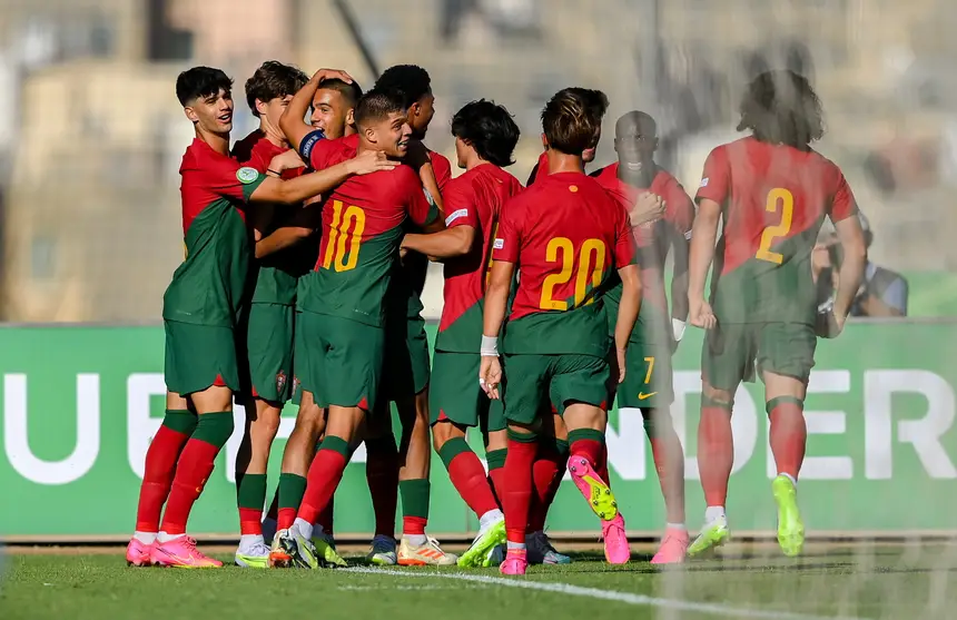 Sub-19: Portugal bate Malta e faz pleno de vitórias na fase de grupos do  Europeu - SIC Notícias