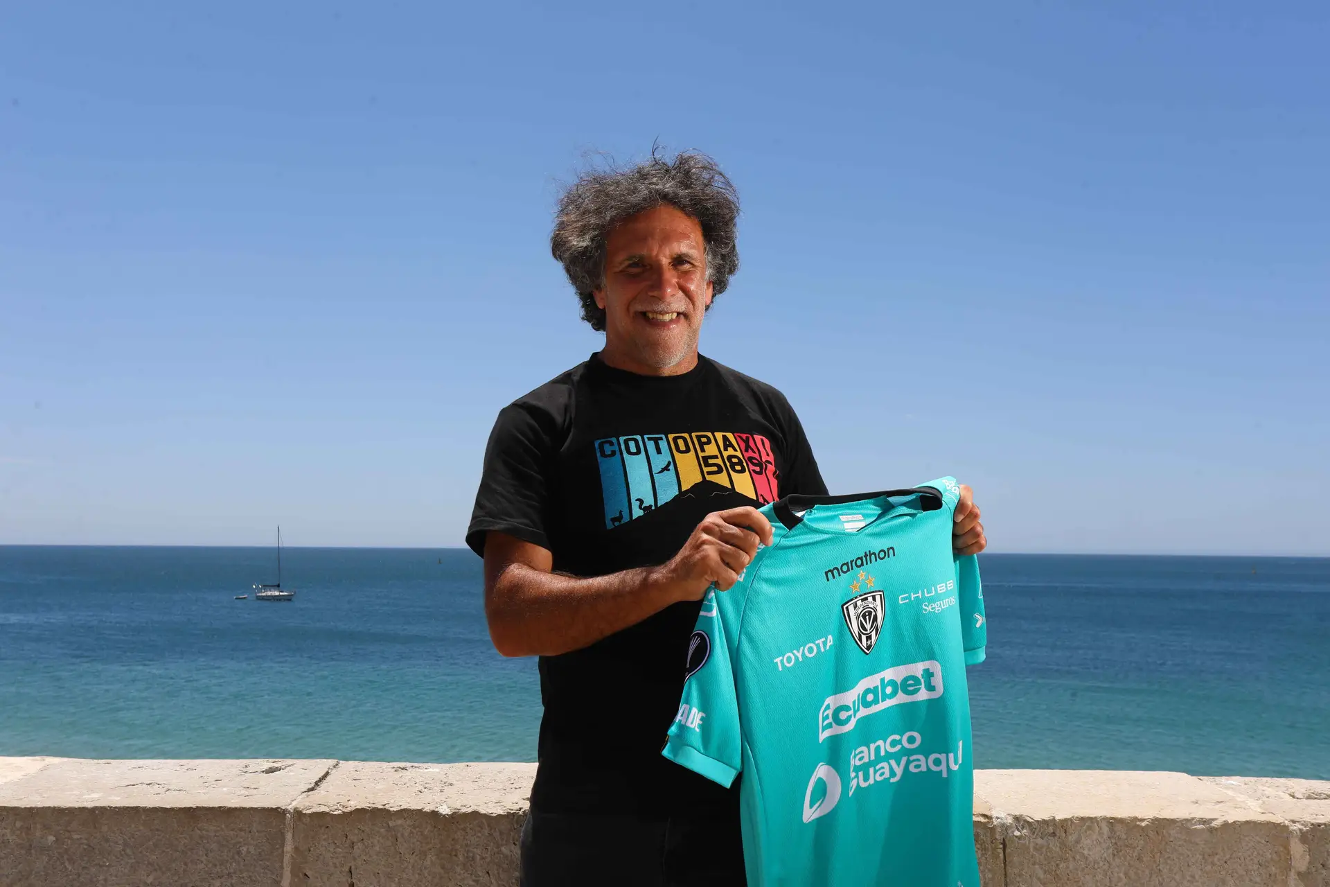 “O Vítor Baía esteve acima do seu tempo, além de ser elegante. O Diogo Costa tem potencial tremendo, continua muito aquém do que poderá ser”