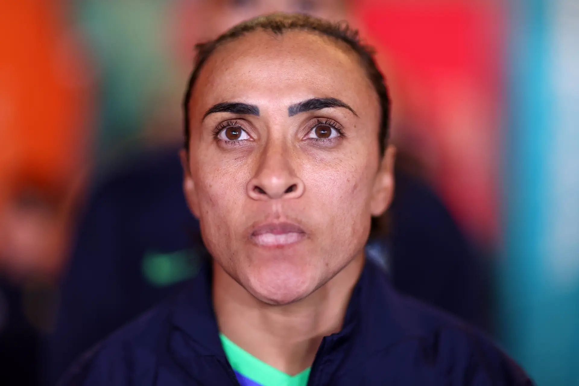 Acabou a luz de Marta, a rainha do futebol, mas só em Mundiais