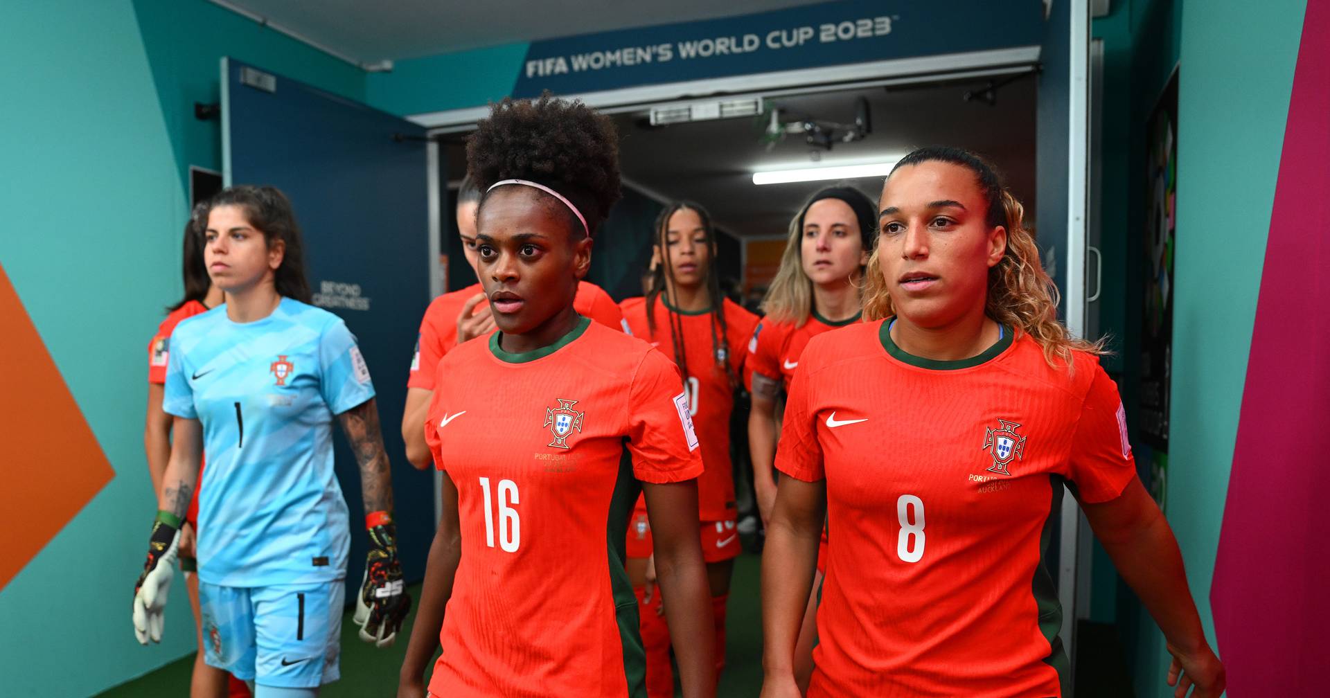 É oficial: RTP vai transmitir os jogos de Portugal no Mundial de futebol  feminino
