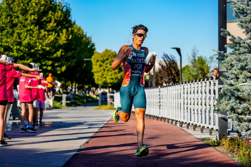 Ricardo Batista sagra-se campeão europeu de triatlo sprint