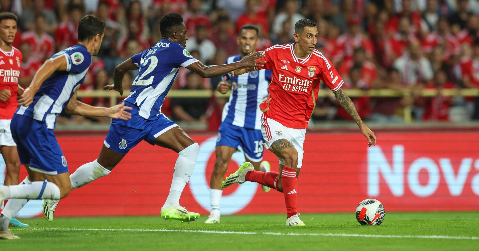 Eis o sorteio dos oitavos de final, com grande jogo na Luz 