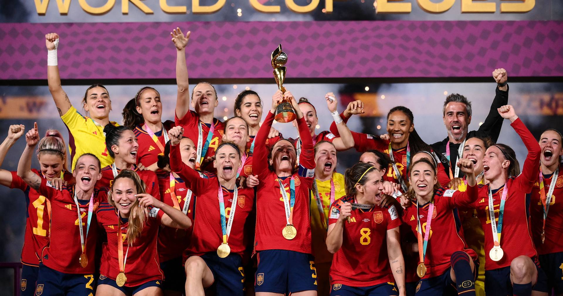 Espanha é a campeã mundial de futebol feminino. Mas a que preço? - Forbes