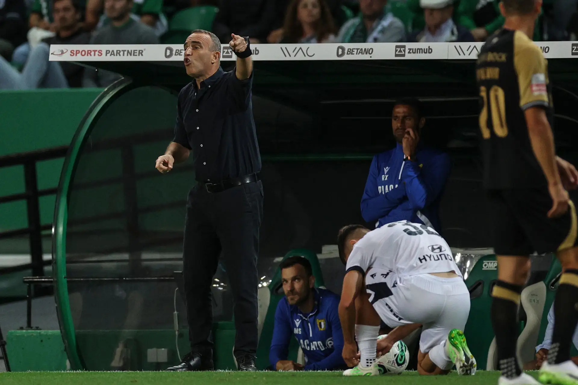 João Pedro Sousa: “Chegámos a zonas de finalização mas não conseguimos tantos remates quanto pretendíamos”