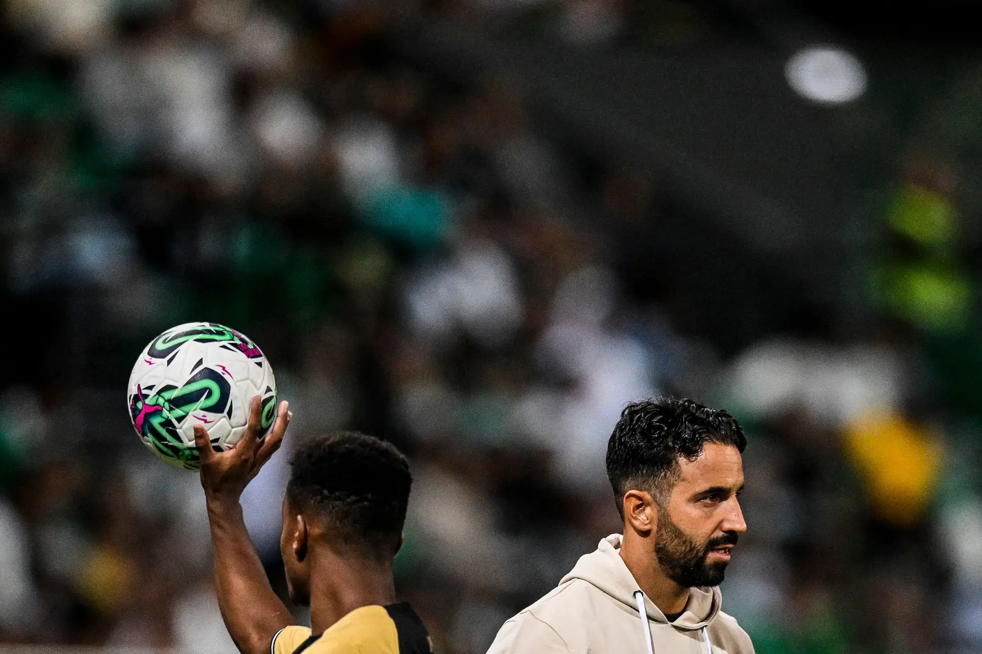 Rúben Amorim: “Da mesma forma que sempre desvalorizei as fases más, vou desvalorizar os quatro golos do Paulinho”