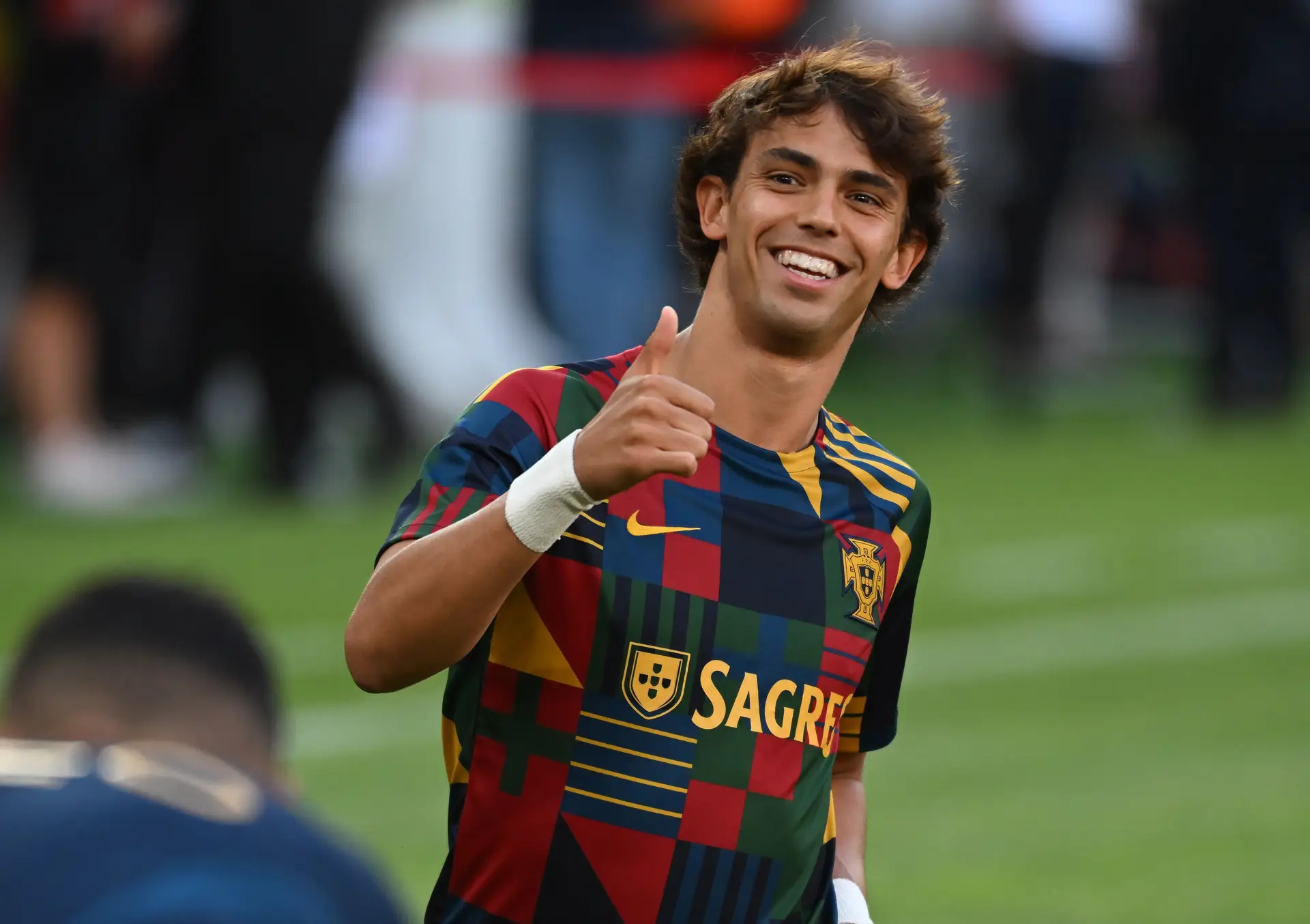 O “sonho desde pequenino” de João Félix concretizou-se: português assina pelo Barcelona