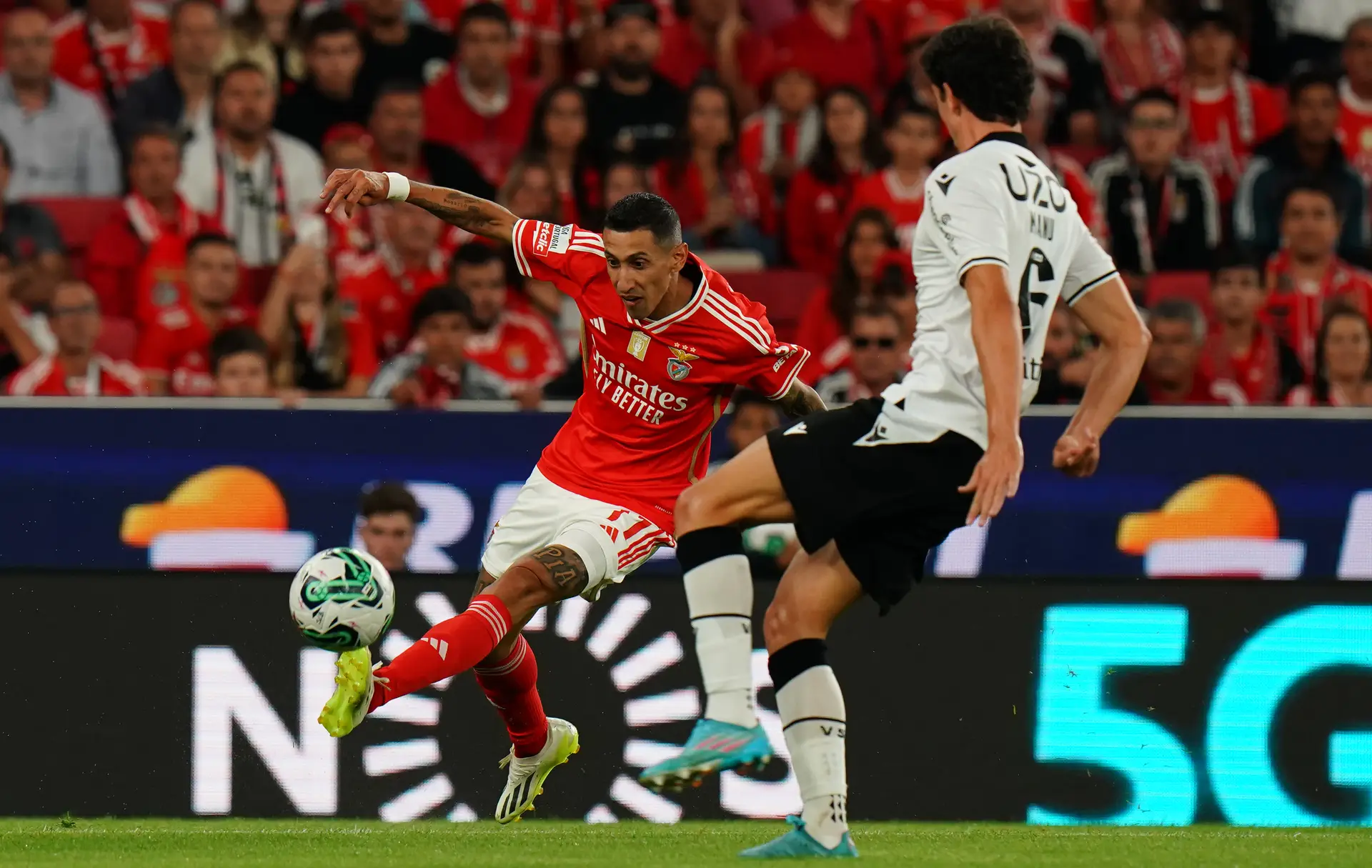 Rafa e Di María criam uma tempestade de bom futebol no Benfica
