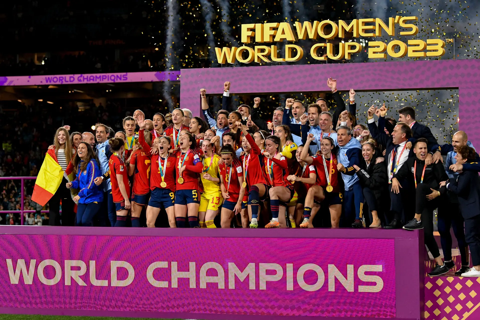 Quase todas as jogadoras da seleção espanhola recusam regresso à equipa mesmo após saída de Rubiales e Vilda: pedem mais mudanças na RFEF