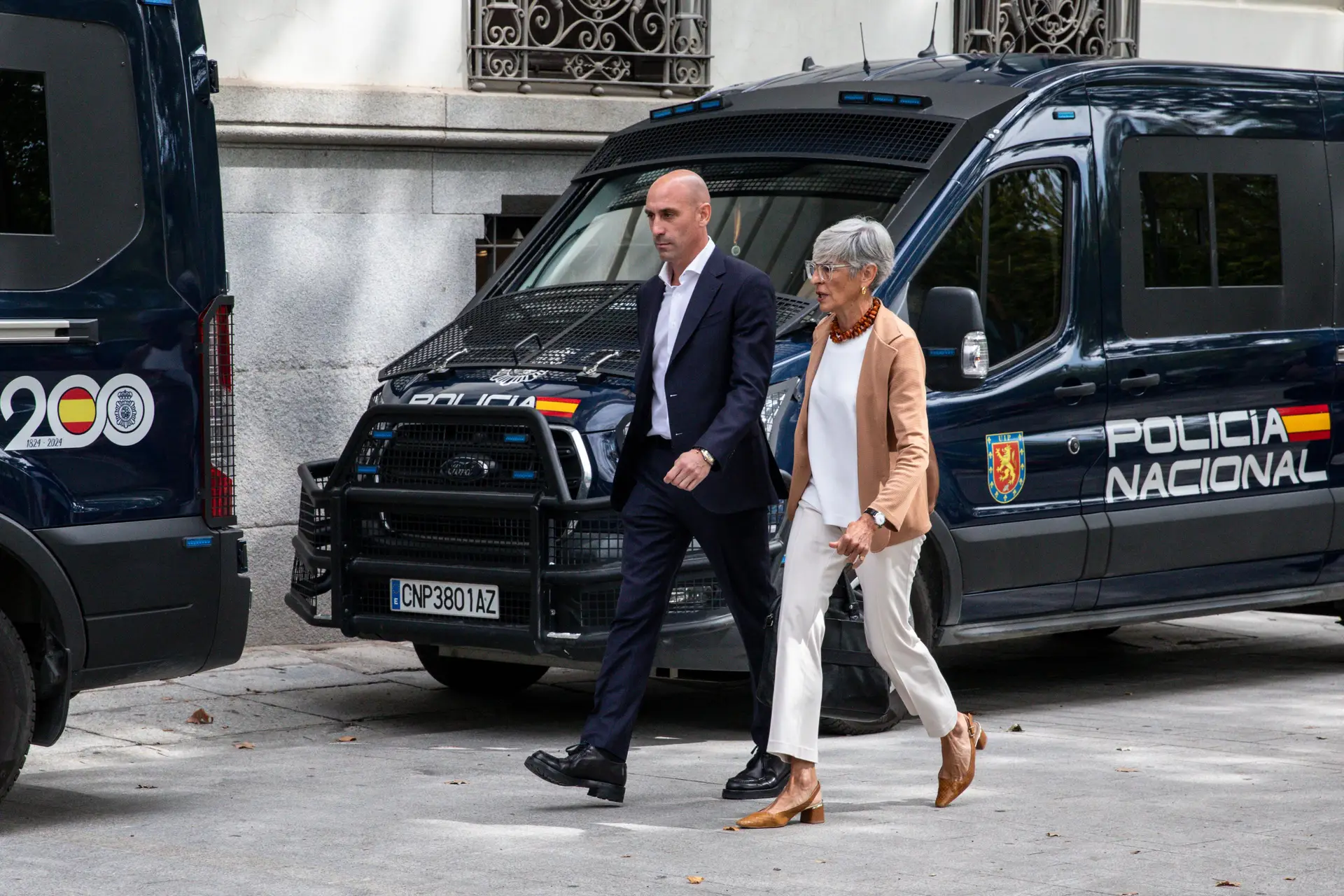Ministério Público espanhol exige que Luis Rubiales fique a mais de 500 metros de Jenni Hermoso