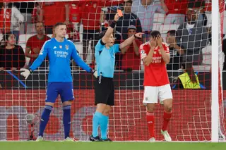António Silva e a expulsão: “Tinha a ideia que bola não ia bater na trave. É um momento para eu aprender”