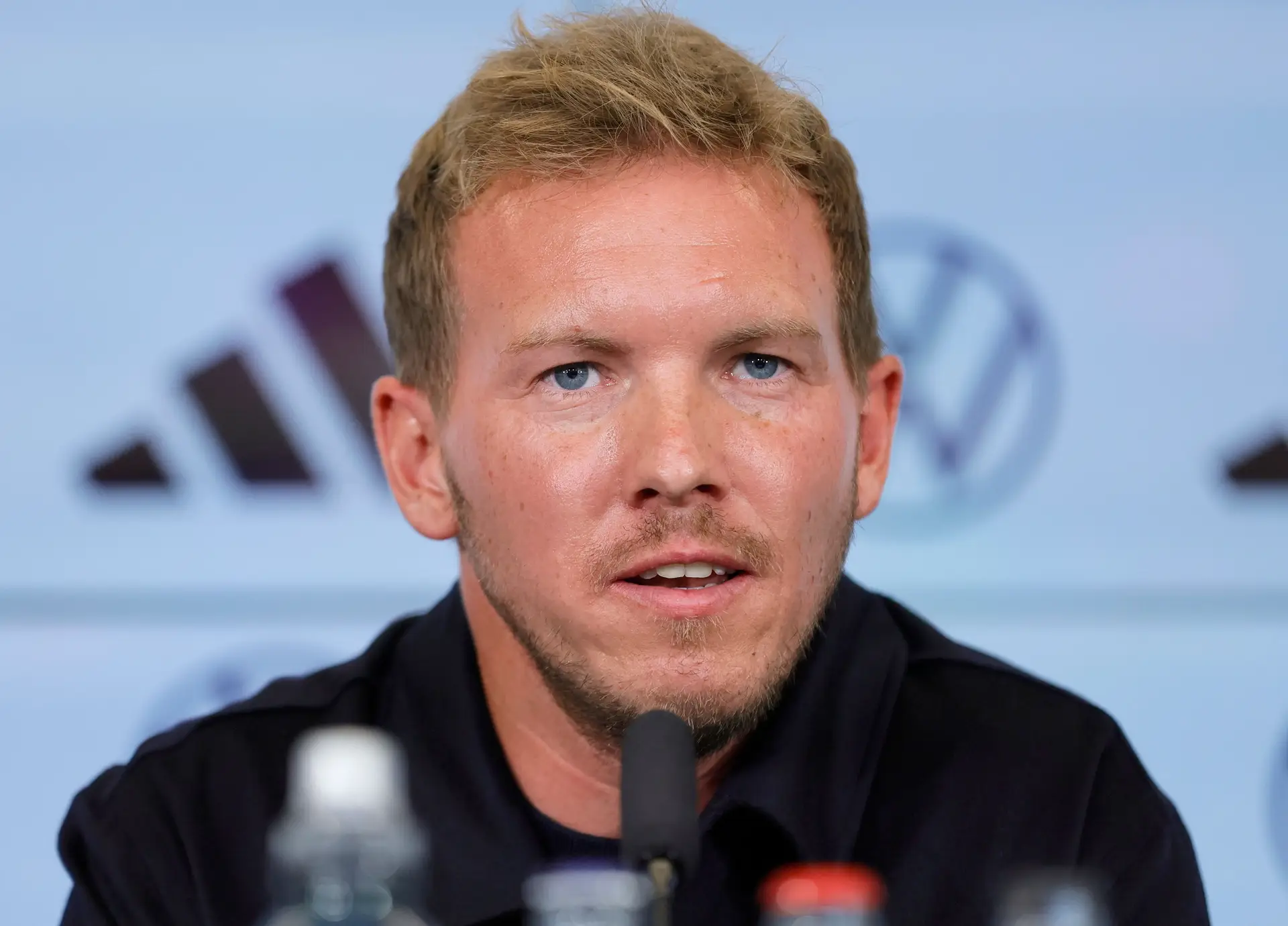 O sucessor do primeiro selecionador despedido na história da seleção alemã é Julian Nagelsmann