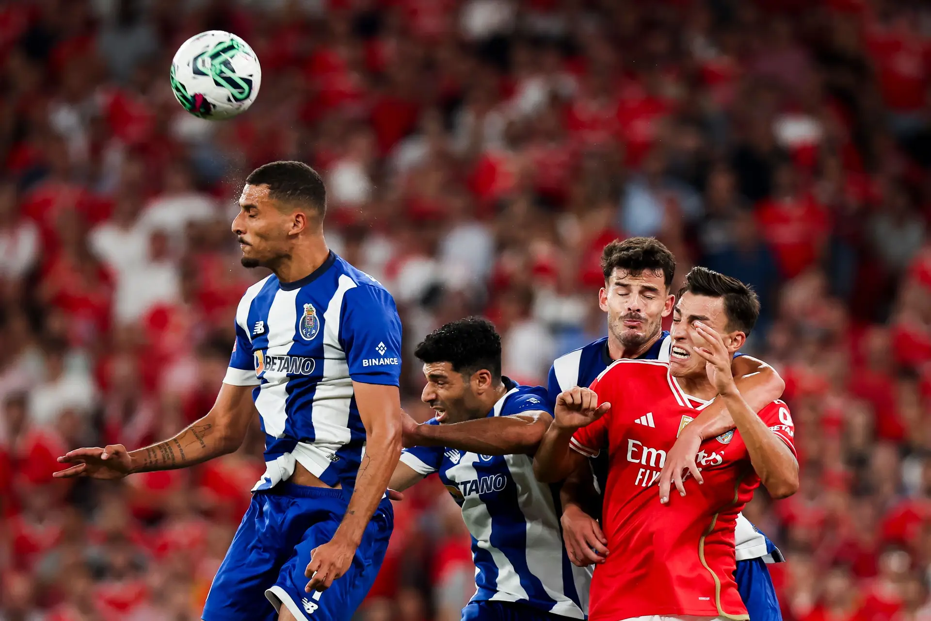 É pecado gostar de futebol?