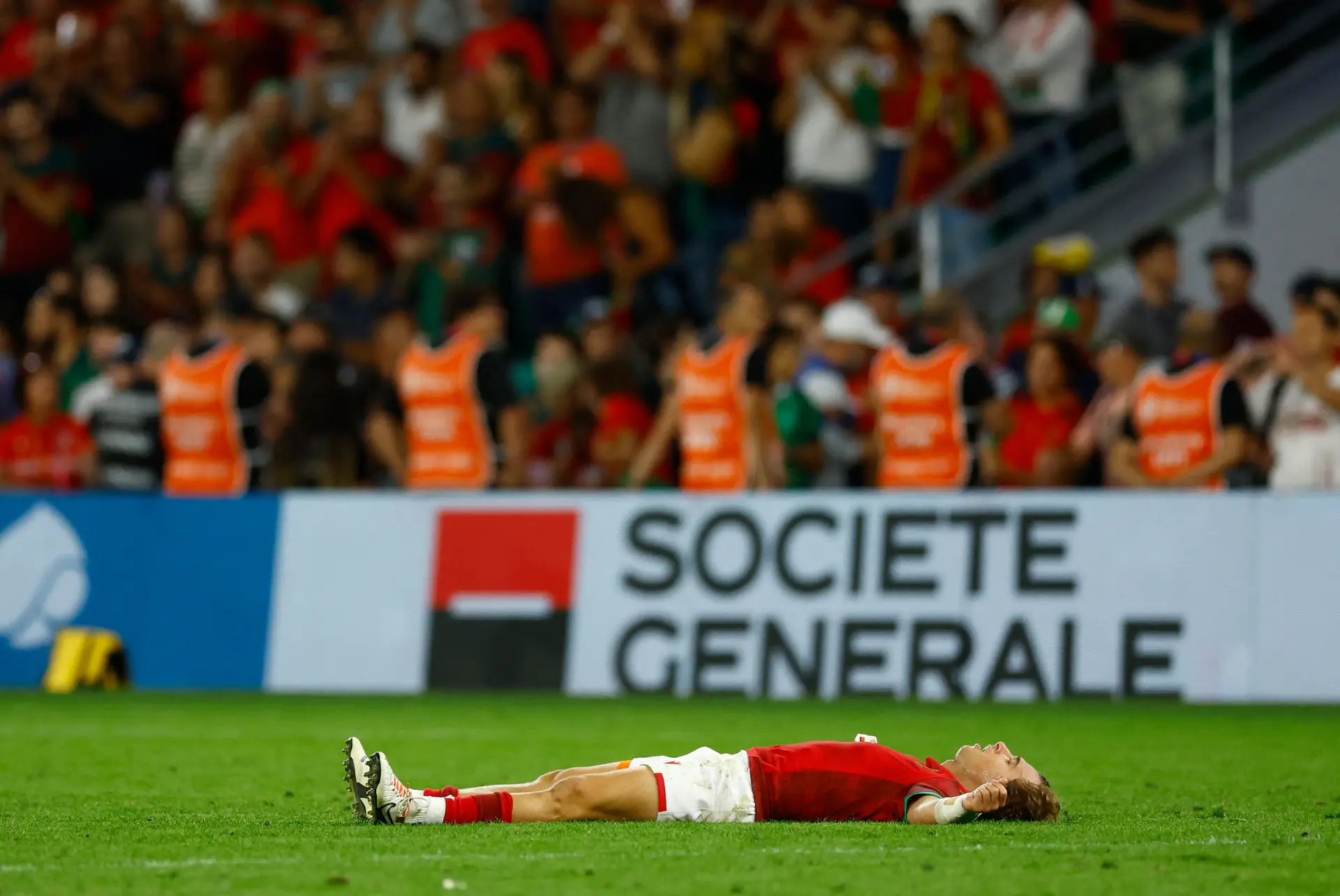 Nuno Sousa Guedes fraturou o antebraço (mas continuou a jogar) e vai falhar o último jogo de Portugal no Mundial de râguebi