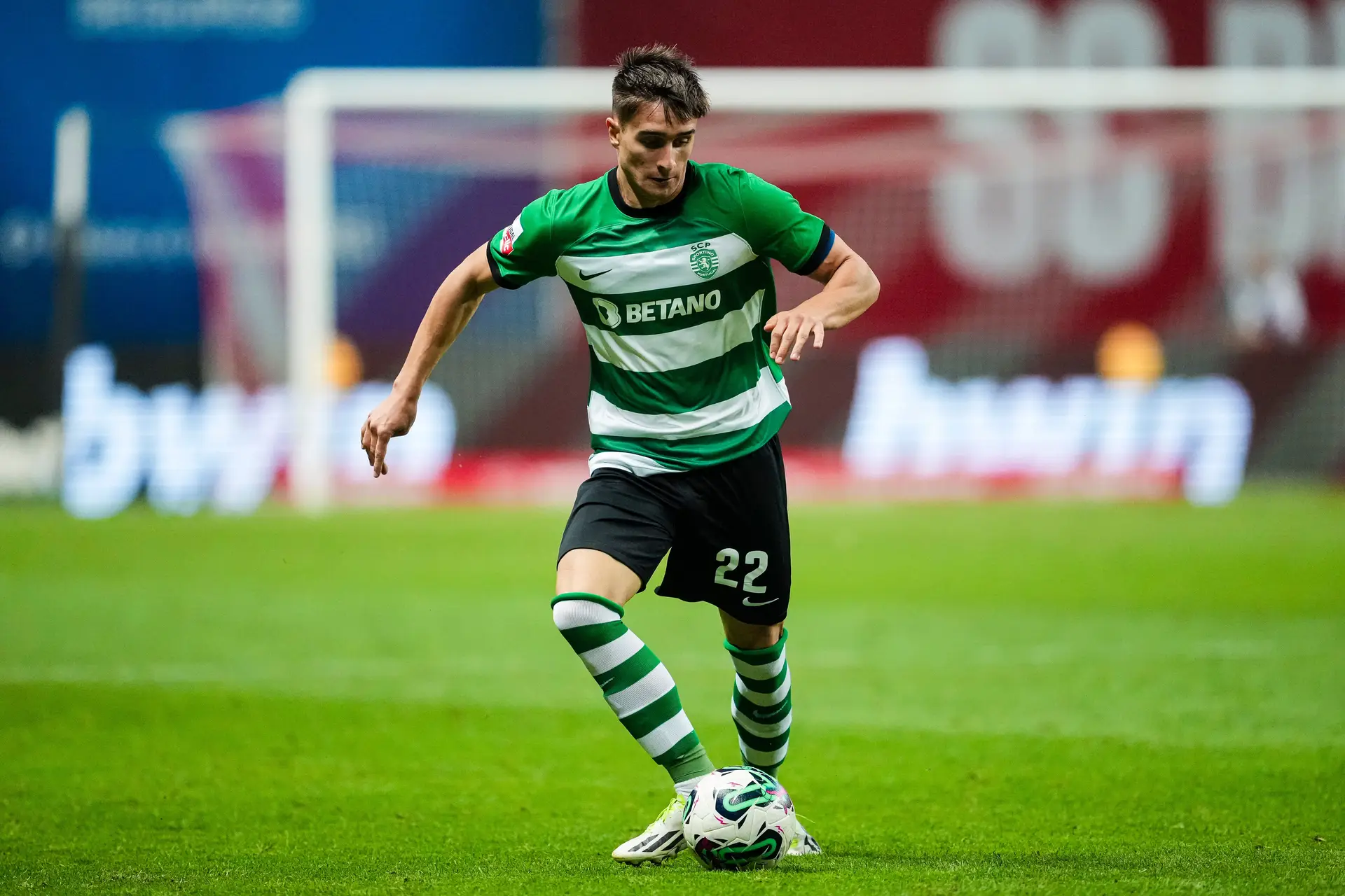 Aí está a estreia de Fresneda a titular (os onzes do Sporting-Atalanta)