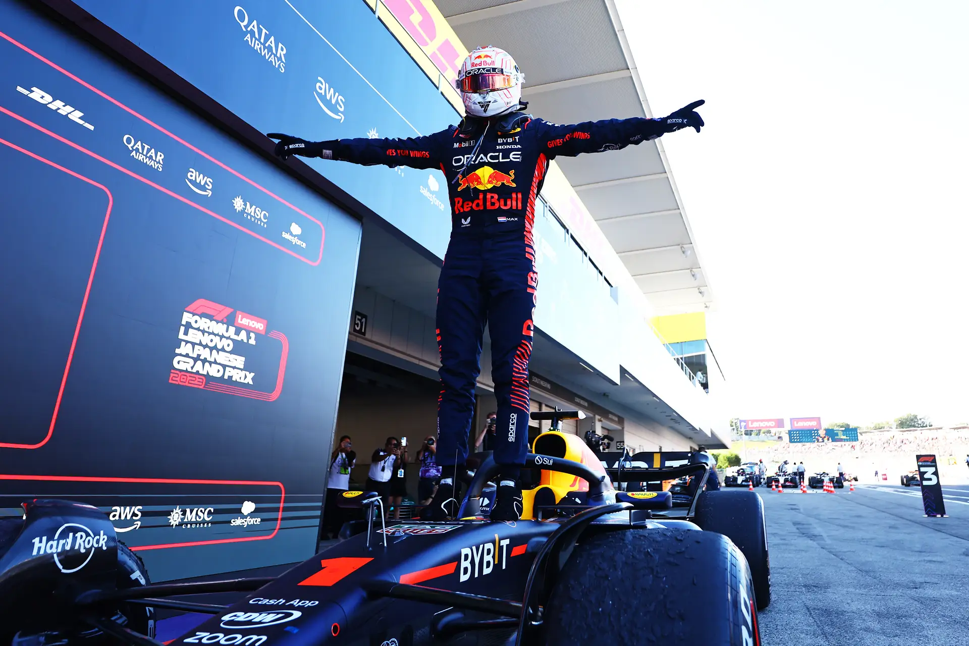 Verstappen conquista tricampeonato mundial da Fórmula 1, com