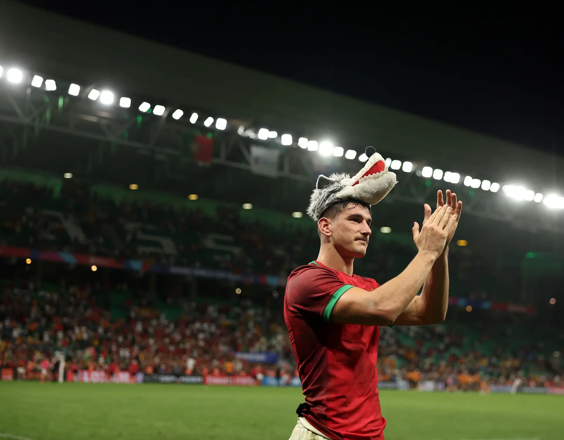 E continua a felicidade de Nicolas Martins: o gigante flanqueador foi eleito para o melhor 15 da fase de grupos do Mundial de râguebi