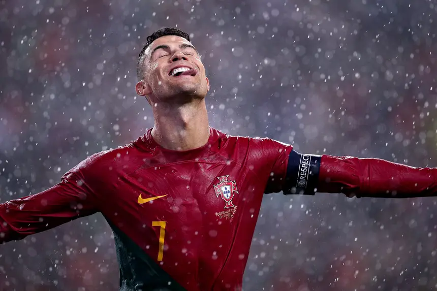 Cristiano Ronaldo é o jogador com mais golos em fases finais de Europeus