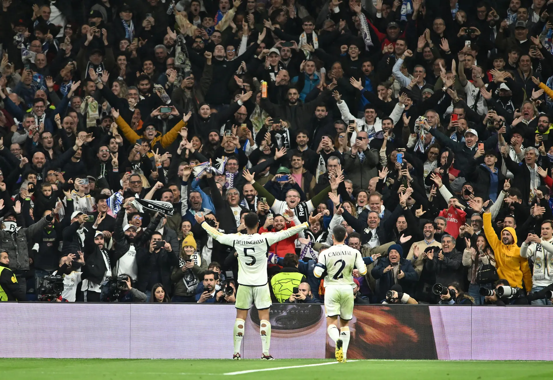 Doentes por Futebol - A topo do futebol moderno numa só foto.