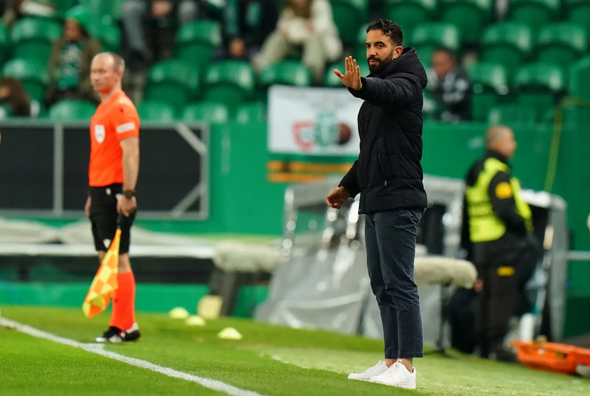 Rúben Amorim: “O Gyökeres jogou para dar um aquecimento e se sentir mais seguro no jogo. Acabou por fazer o seu golo e o seu trabalho”