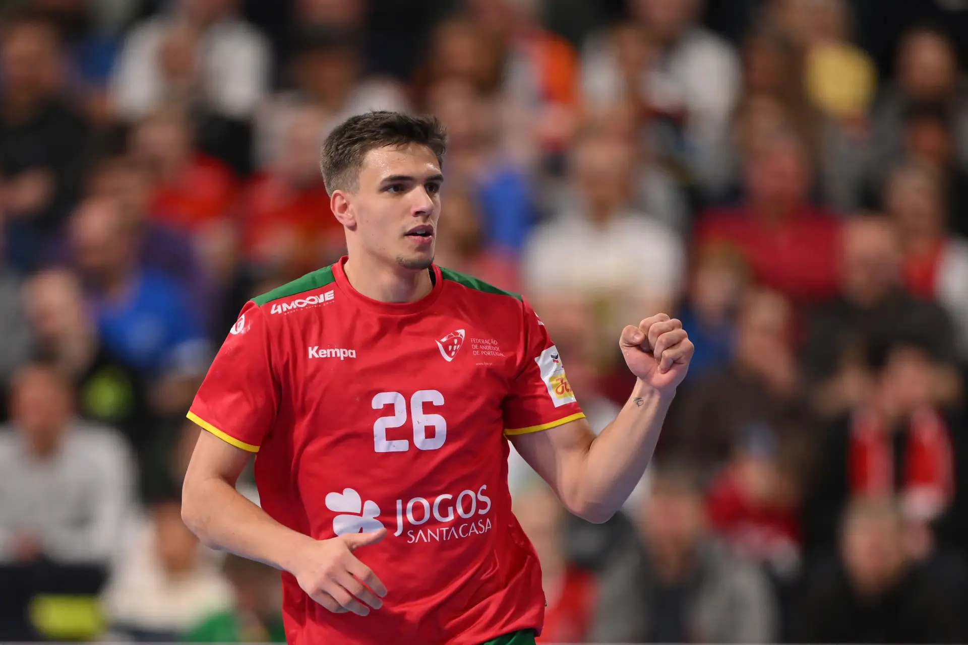 Europeu de andebol: Kiko Costa contra os gregos e os nervos
