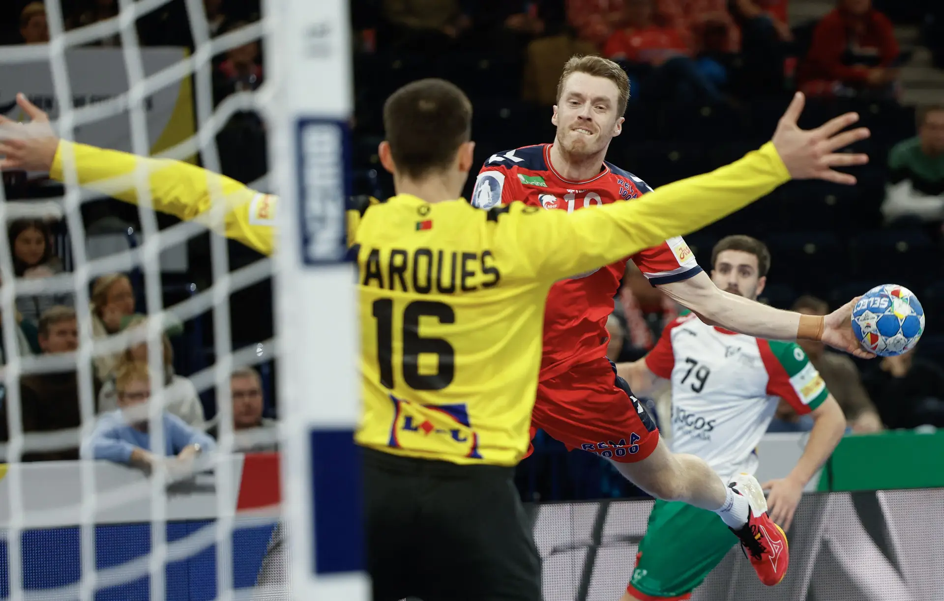 Portugal usou Rêma contra os noruegueses patrocinados por “Rema 1000” para entrar com vitória histórica na main round do Europeu