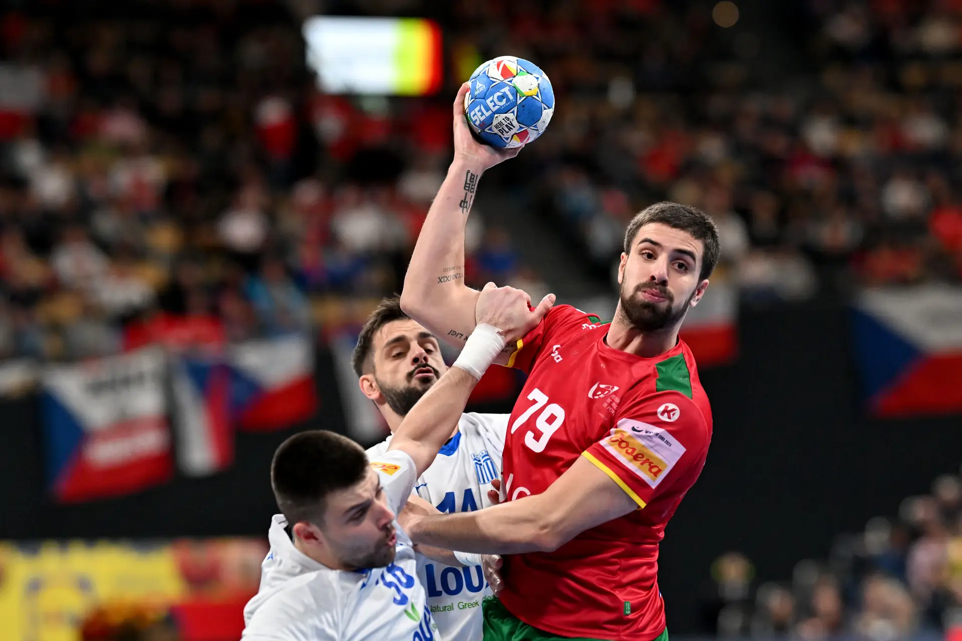 Além do melhor lateral esquerdo do Europeu de andebol, Martim Costa acabou como o melhor marcador