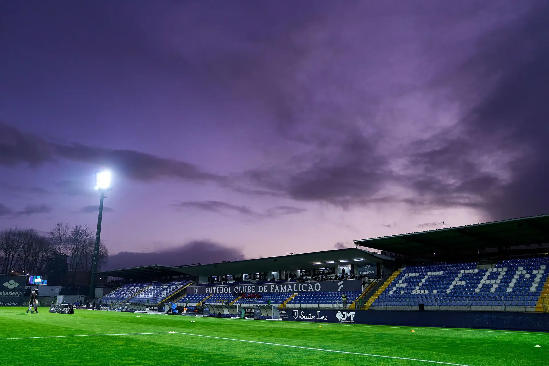Famalicão - Sporting adiado por falta de policiamento. Ainda não há nova data para o jogo